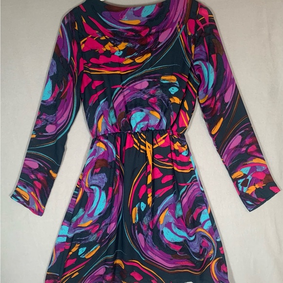Everly Pink and Purple V-Neck Long Sleeve Dress Ladies Size Small Cocktail